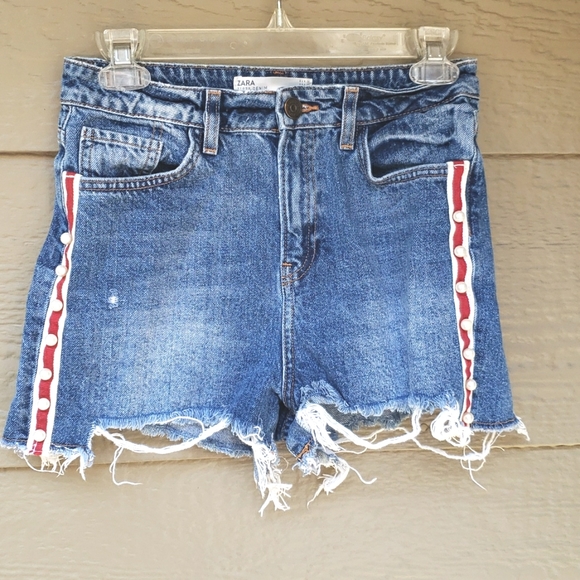 Zara denim shorts red and white stripes with pearls size 2 - Picture 2 of 10